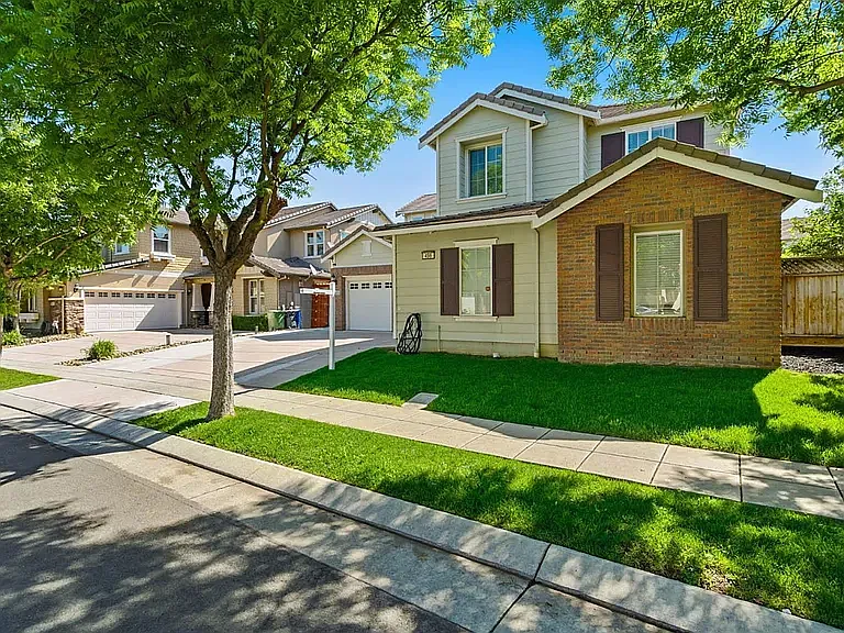 456 N Sierra Madre St — Photo 27