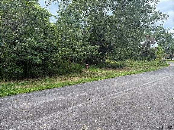4th image of 400 Glengrove Dr Lot 76