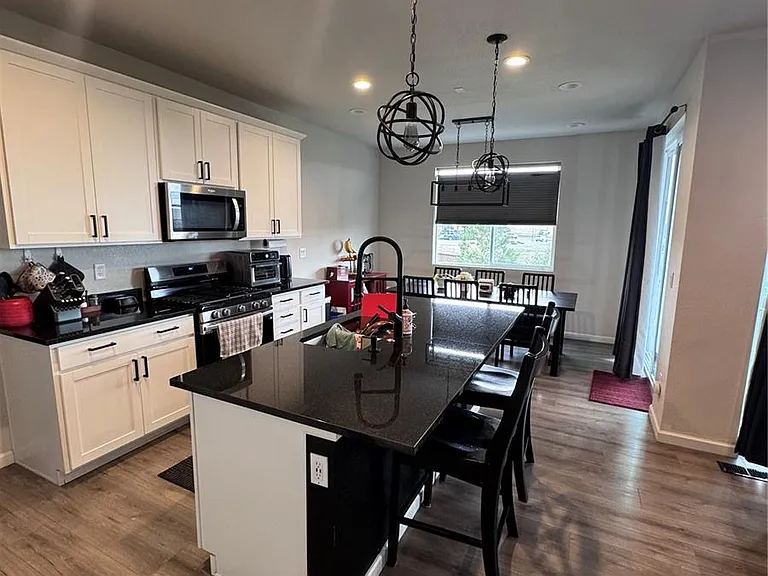 135 Silver Rock Trl — Photo 6