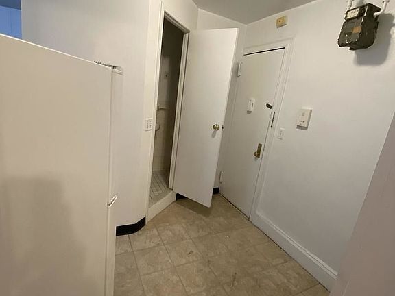 2nd image of 308 E 78th St APT 26