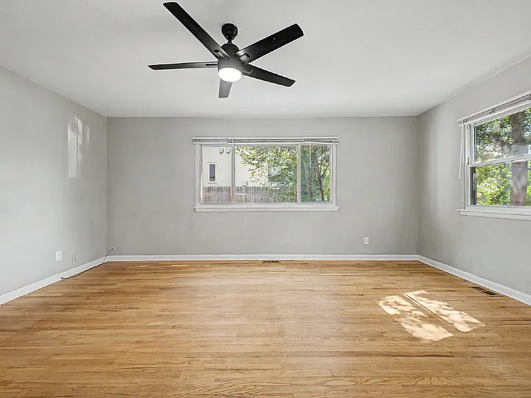 2910 S Delaware St — Photo 6