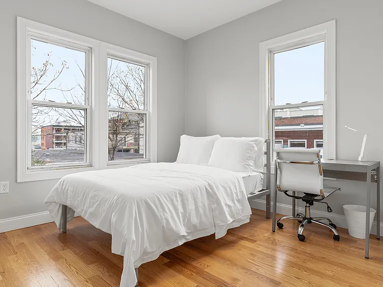 36 Emerson St #1 — Photo 1