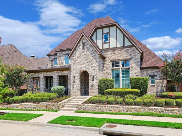 2221 Emerson Ln, Carrollton, TX 75010