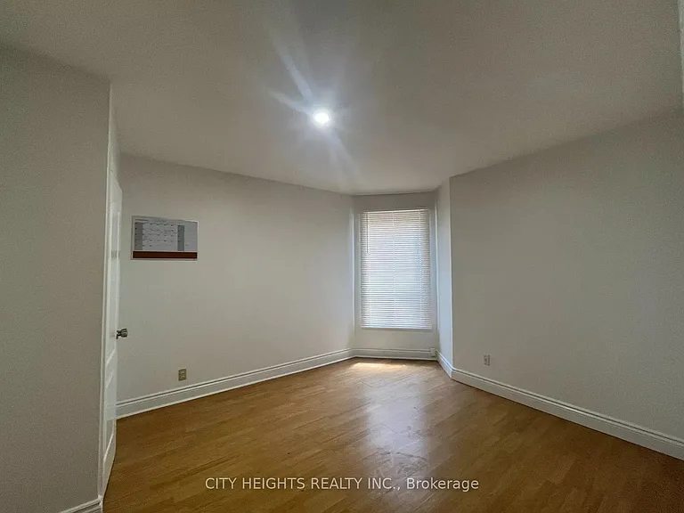 1113 Davenport Rd — Photo 6