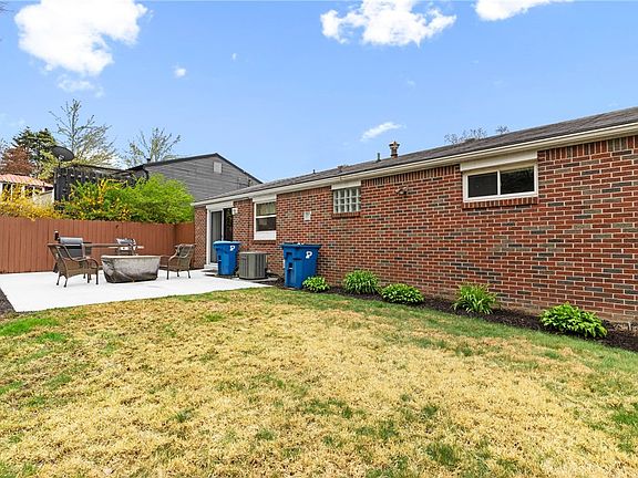 4th image of 148 Glenhurst Dr