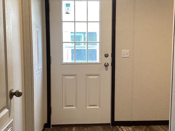 5th image of 9910 Geraldine St #14