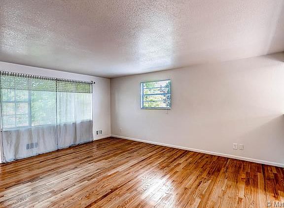 4th image of 10584 Paley St