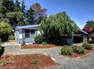 2027 Victoria Ave, Port Townsend, WA 98368
