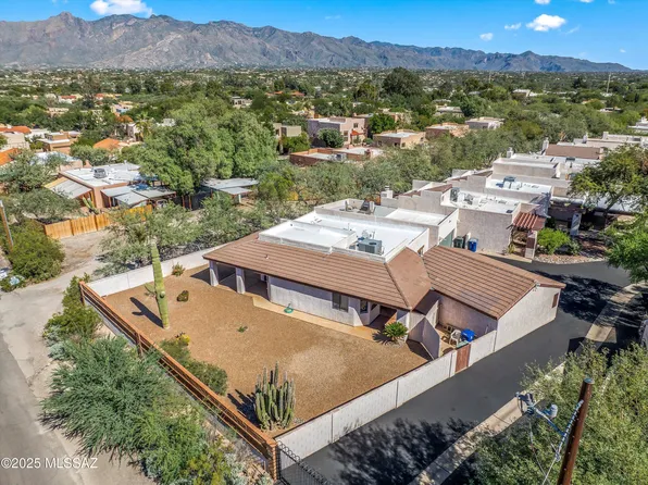 2829 E Weymouth Cir, Tucson, AZ 85716