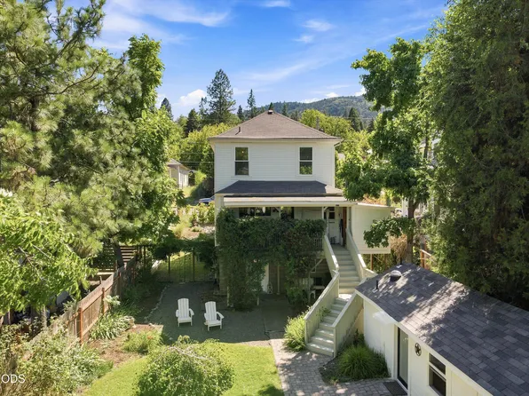 541 Fairview St, Ashland, OR 97520