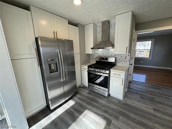 4th image of 12217 Worthington Ave