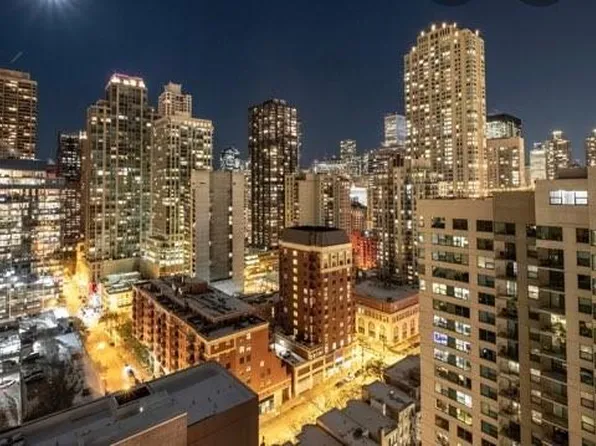 70 W Huron St, Chicago, IL