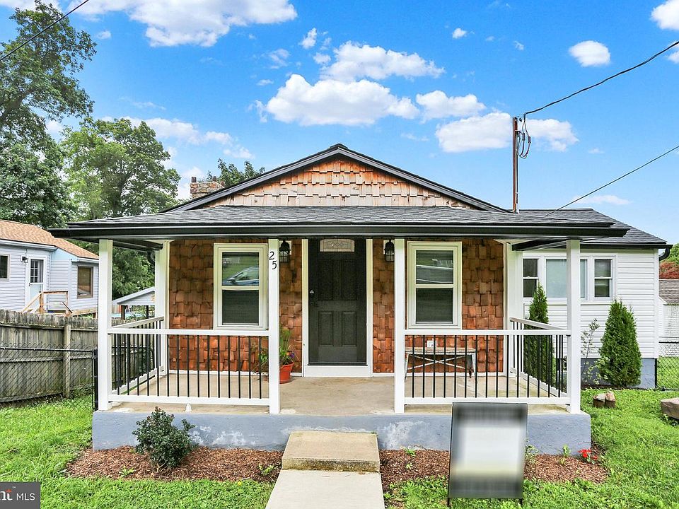 1st image of 25 Alsace Ave