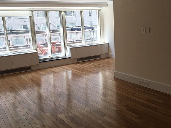 3rd image of 60 W 57th St APT 6N