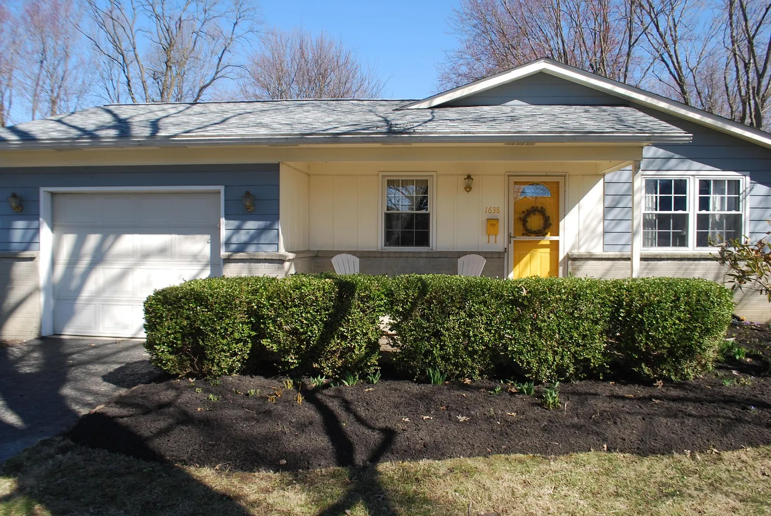 1638 Hansen Ave photo 1