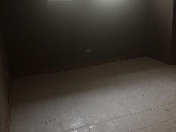 Master bedroom 25x30