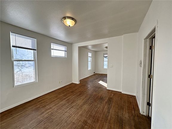 5th image of 1007 5th Avenue