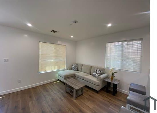 5th image of 9230 Firth Blvd #4
