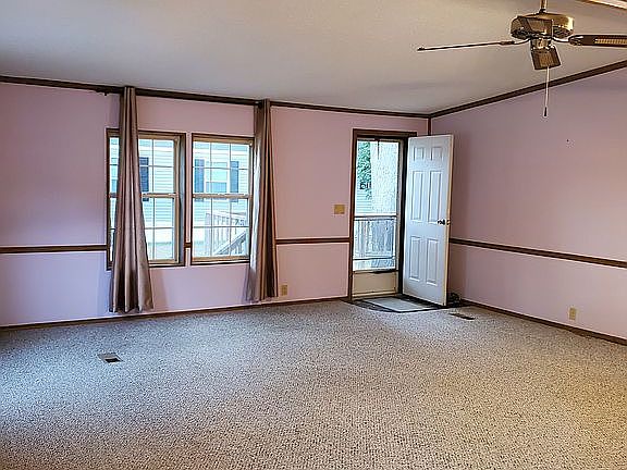 4th image of 14443 Stillwater Dr