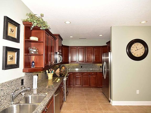 5th image of 1042 Bellasol Way Unit 201