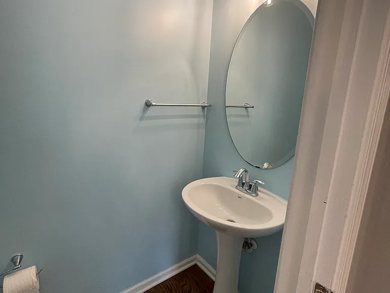 119 Gathering Pl — Photo 8