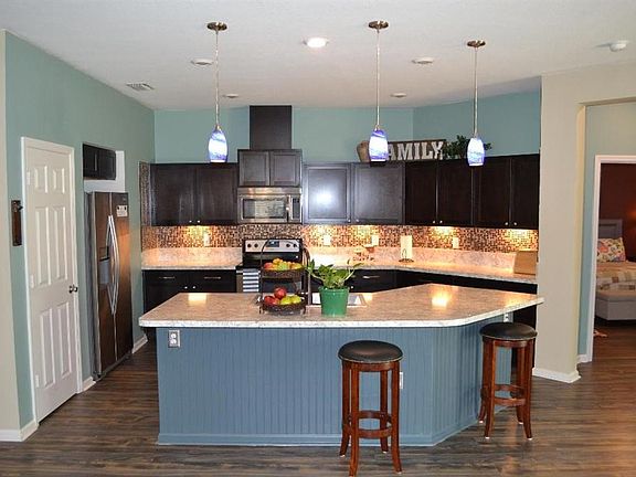 4th image of 434 Tuscany Chase Dr