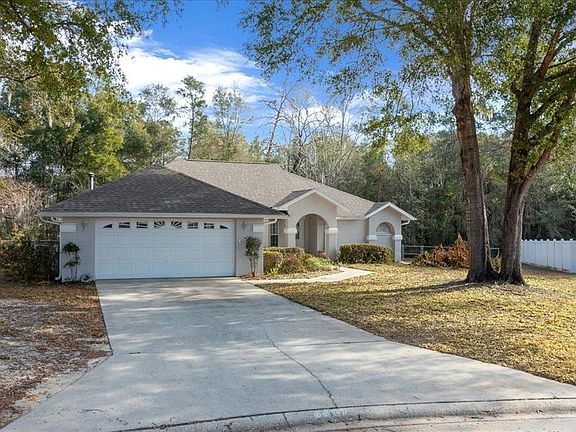 3rd image of 6607 SE 11th Loop