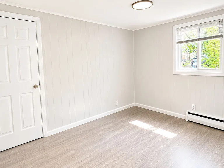 161 Lucy Rd — Photo 12
