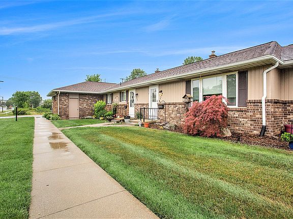 2nd image of 8452 Elkwood Dr SW