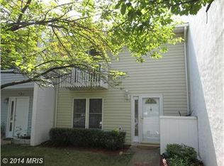 132 N Cottage Rd, Sterling, VA 20164