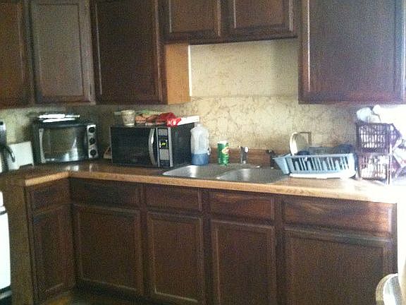 5th image of 2319 S 18th St