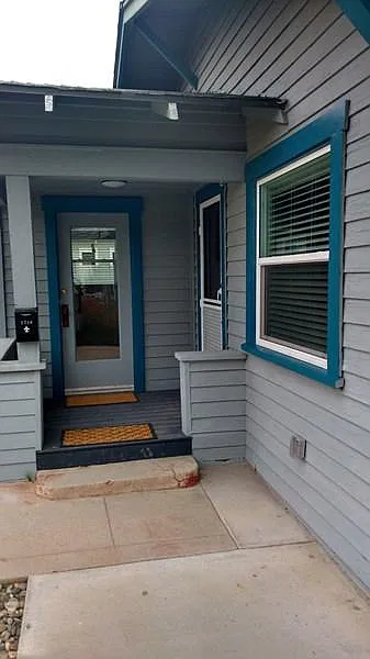 2 bed, 1100 sqft, $2,550 — Photo 3