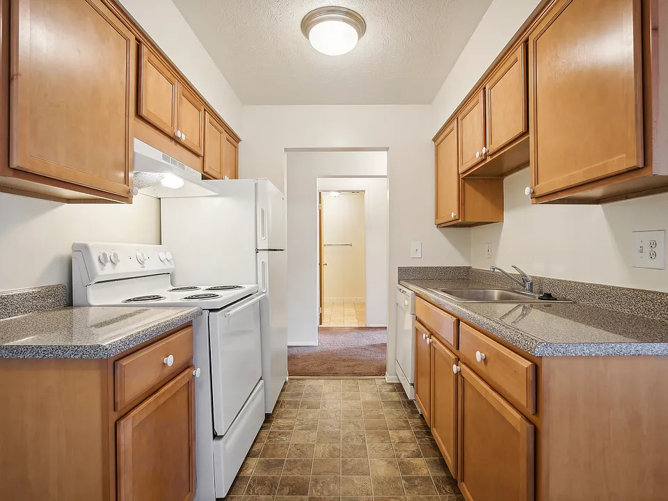 West Garden Apartments