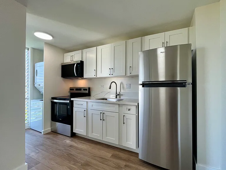 647 Kunawai Ln #613 — Photo 2