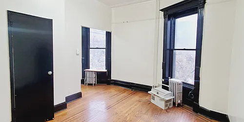 Rented by Henry Management