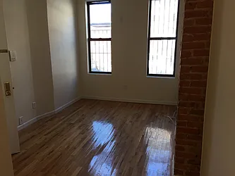 Rented by Urban Realty NYC