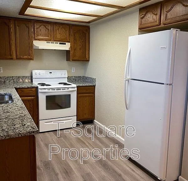 7125 Rainier Dr #9 — Photo 6