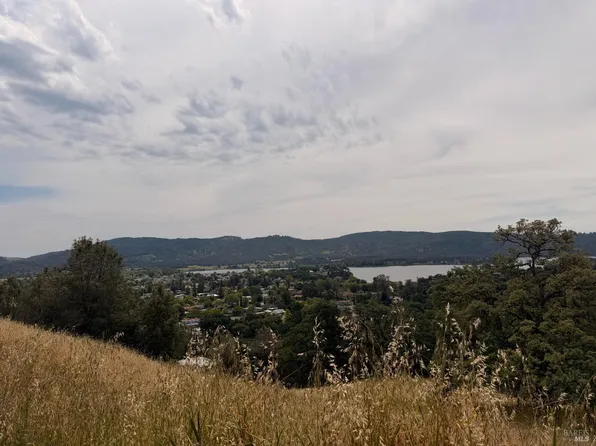 12446 Mountain View Drive, Clearlake Oaks, CA 95423