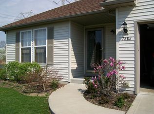 7282 Glengary Dr, Sagamore Hills, OH 44067