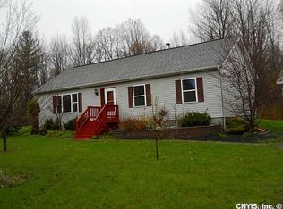 2104 Schoolheimer Rd, Canastota, NY 13032