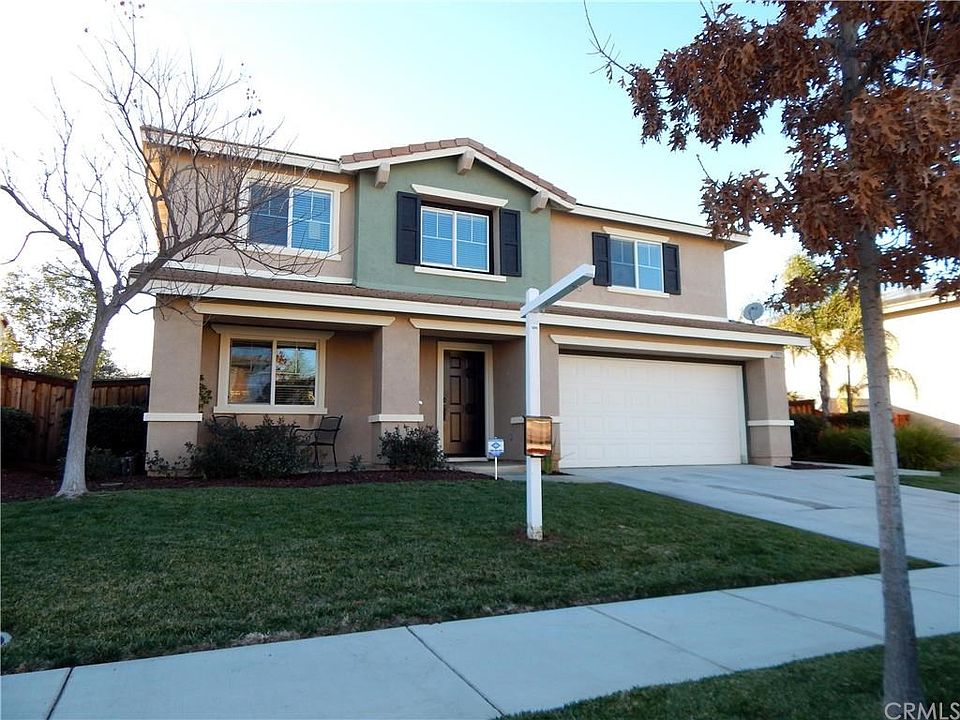 1st image of 33939 Petunia St