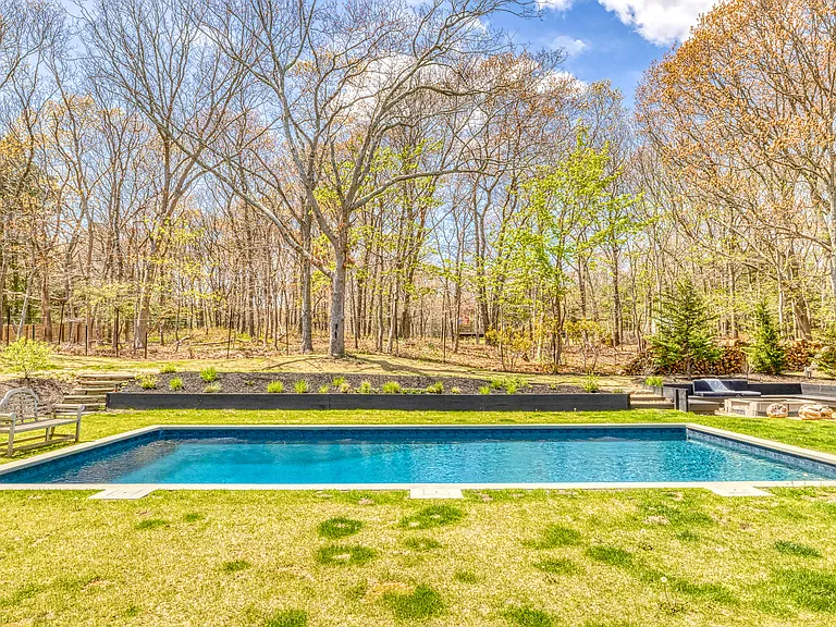 165 Three Mile Harbor Rd — Photo 47