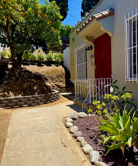 1118 N Coronado St #1/2 — Photo 1