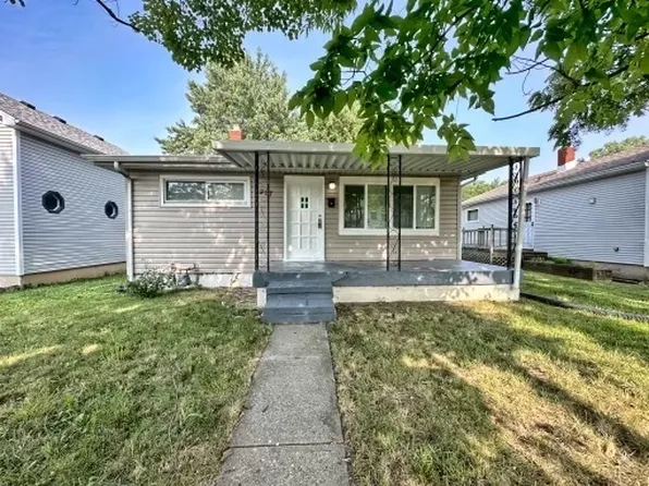 217 S 3rd Ave, Beech Grove, IN 46107