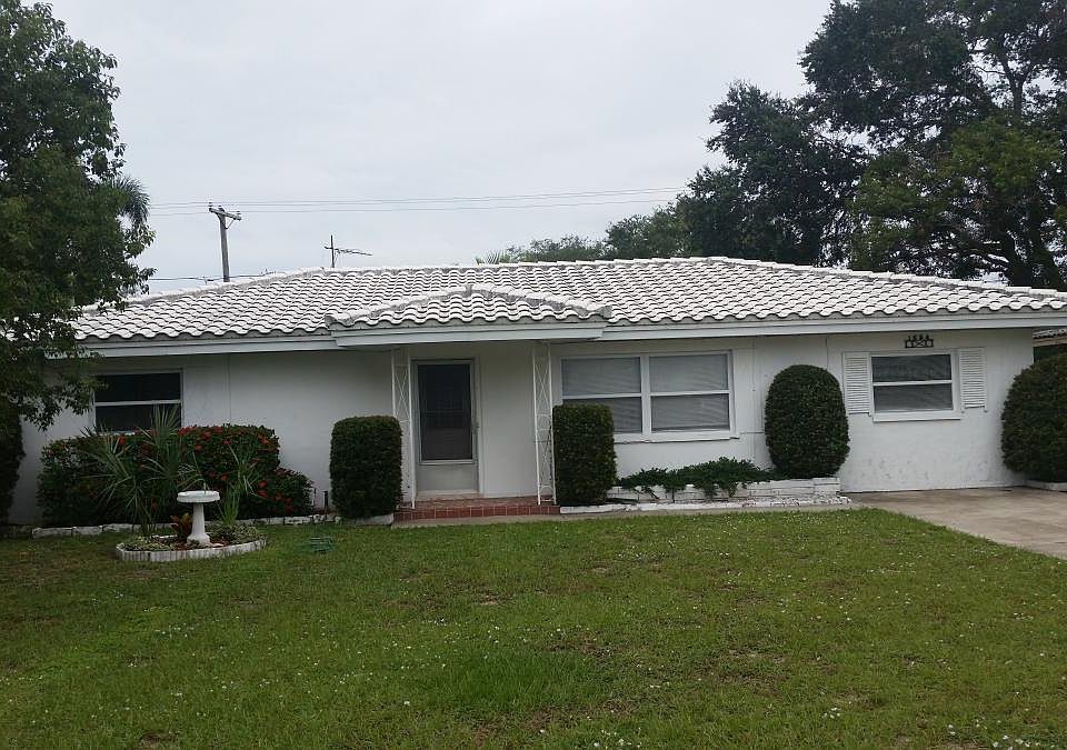 1st image of 1654 San Helen Dr