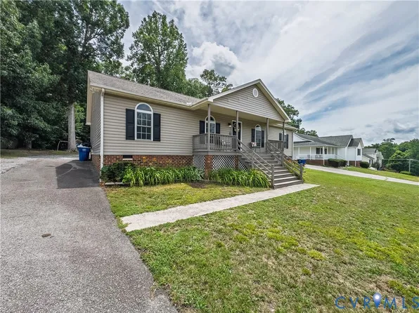 22909 Pheasant Ct, North Dinwiddie, VA 23803