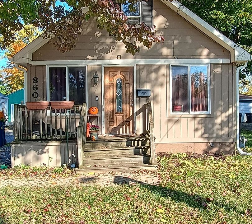 1st image of 860 Parkway Ave