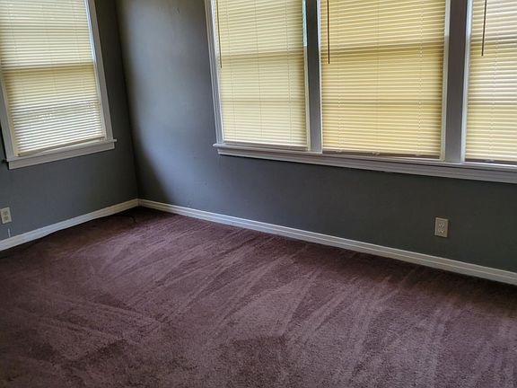 5th image of 2026 Oak Dr