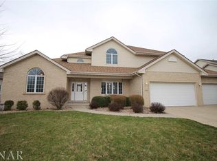 1408 Broad Creek Rd, Bloomington, IL 61704