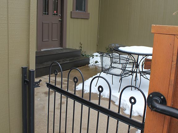 3rd image of 1648 Bradley Dr
